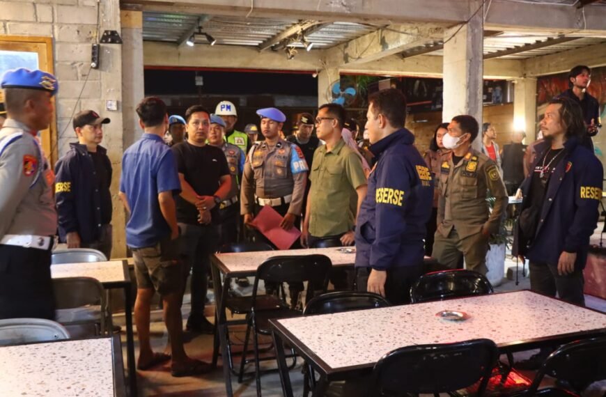 Polres Palopo Gelar Patroli Cipta Kondisi di Sejumlah Kafe dan Tempat Biliar