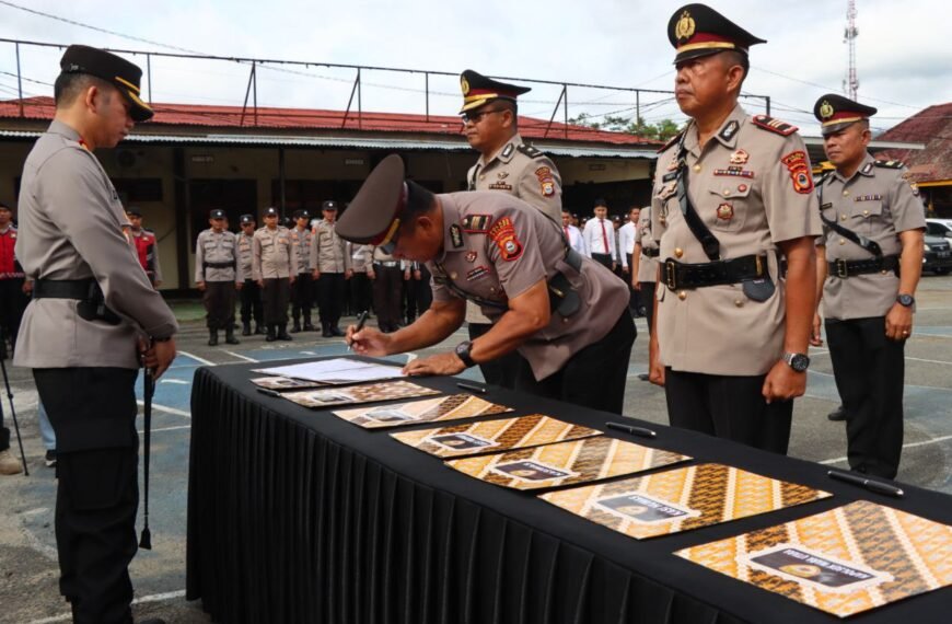 Sertijab PJU Polres Palopo, Adaptif, Responsif, dan Mampu&hellip;