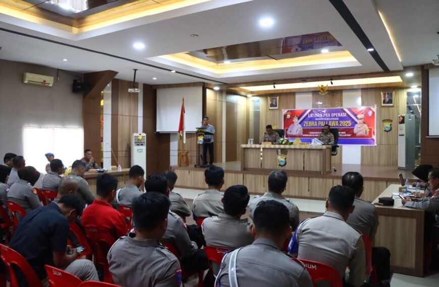 Polres Palopo Gelar Latpra Ops Zebra 2025, memahami tugas dan tanggung jawabnya, serta berkomitmen memberikan pelayanan terbaik
