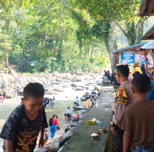 Jelang Natal dan tahun Baru Bhabinkamtibmas Murante Cek…