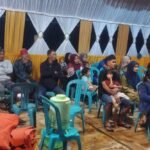 Bhabinkamtibmas Mungkajang Palopo Kawal Resepsi Pernikahan Warga Binaannya di Malam Hari