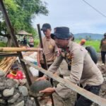 Brimob Batalyon C Pelopor Turun Bantu Pembangunan Jembatan Gantung di Kab. Soppeng, Wujud Kepedulian Polri untuk Masyarakat