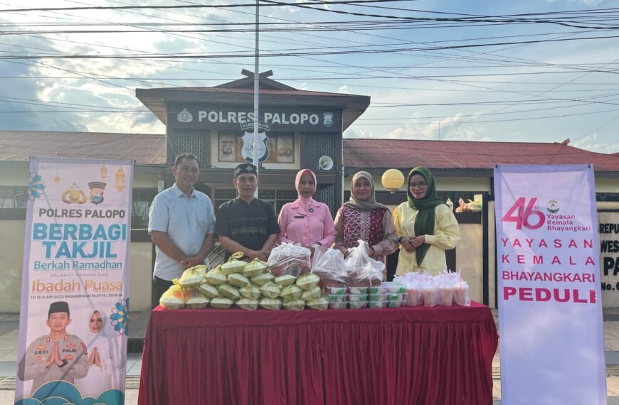 Sat Intelkam Res Palopo Berbagi Takjil Didominasi Para Ojek