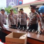 Pengawasan Bertugas, Kapolres Palopo Riksa Senpi Personil Polres Palopo