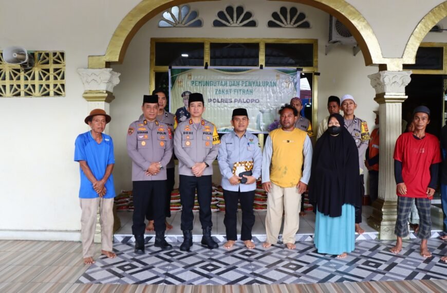 Kapolres Palopo Bersama Baznas Menyalurkan&hellip;